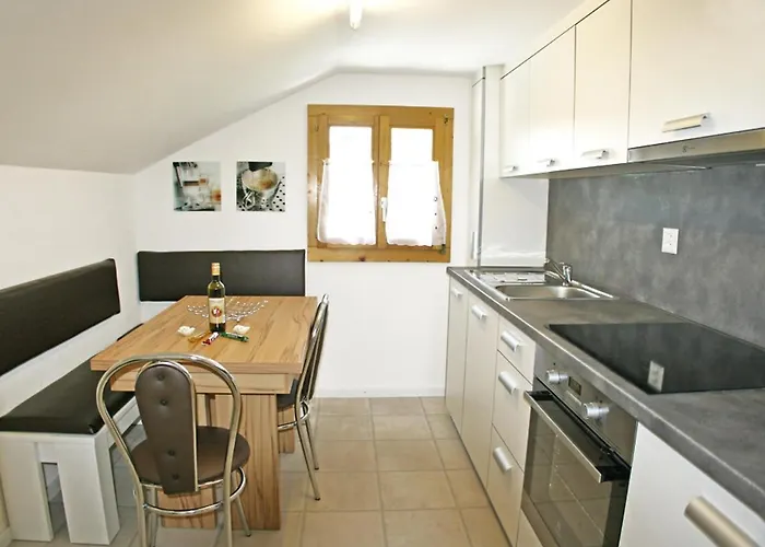 Bergfink Dachgeschoss-1 By Interhome Lägenhet *